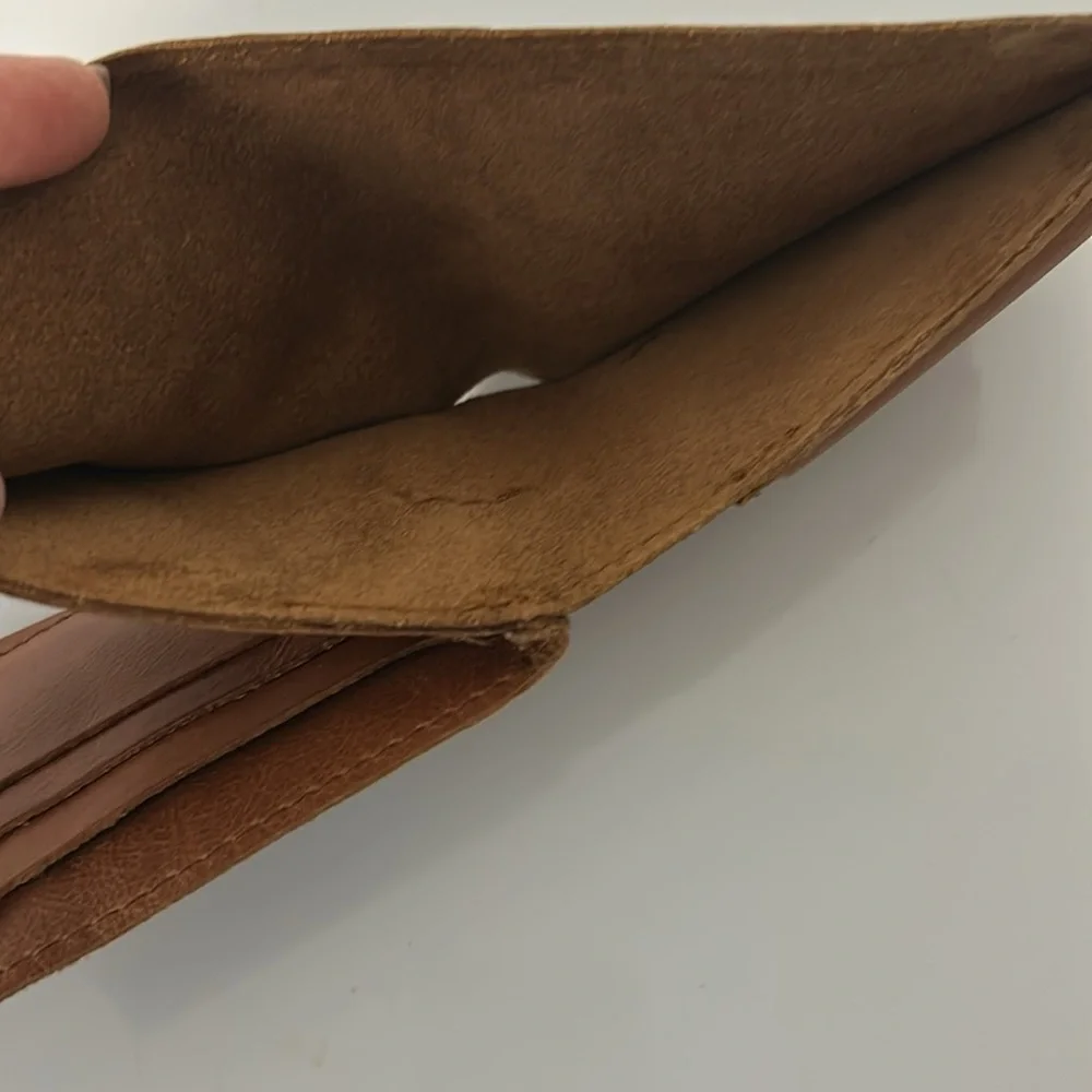 Brown Leather Bifold Wallet with Antelope Logo Rugged Safari-Inspired Style